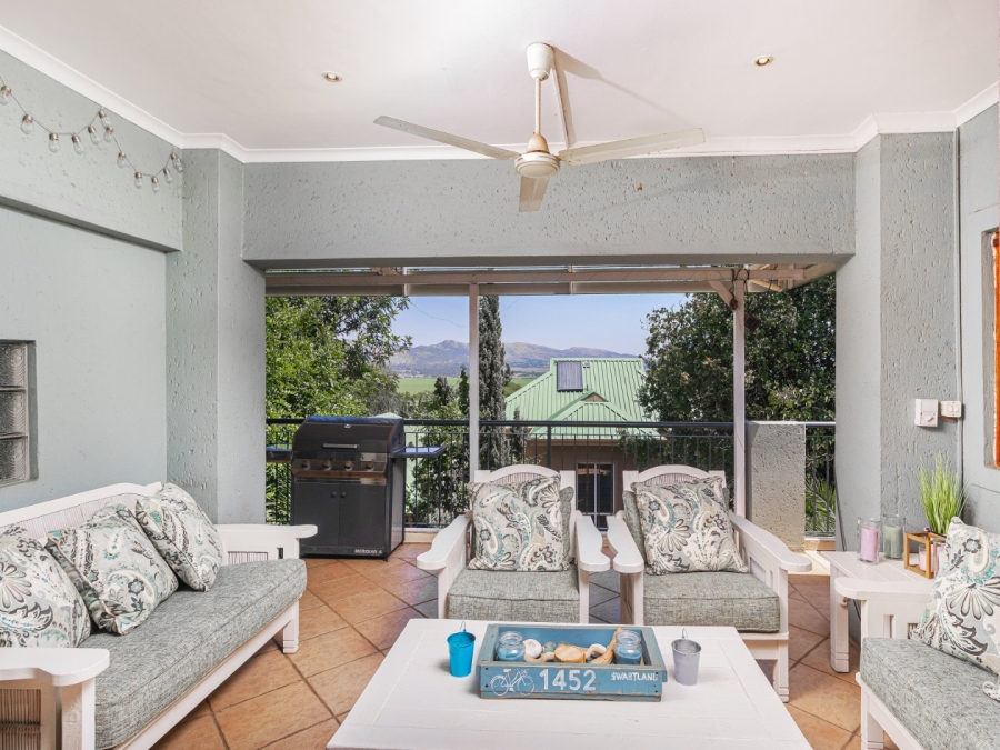 4 Bedroom Property for Sale in Caribbean Beach Club North West